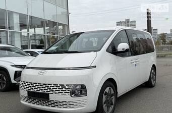 Hyundai Staria 2025 Business+