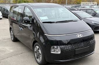 Hyundai Staria 2025 Business+