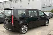 Hyundai Staria Business+