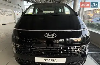 Hyundai Staria Hyundai Staria