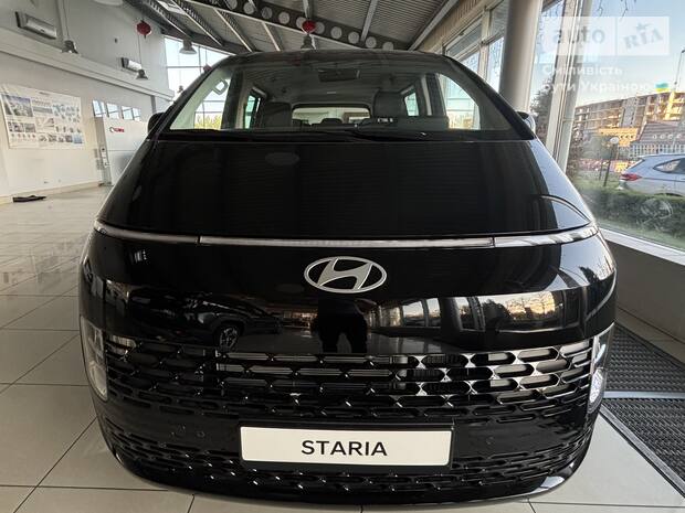 Hyundai Staria 2025