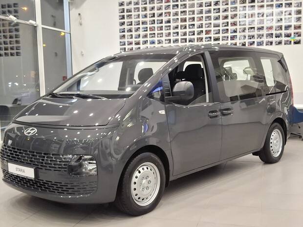 Hyundai Staria 2025