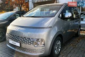 Hyundai Staria Business