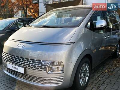 Hyundai Staria 2025 Business
