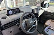 Hyundai Staria Top