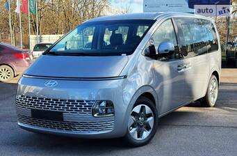 Hyundai Staria 2025 Business+