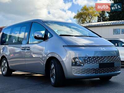 Hyundai Staria 2025 Business+