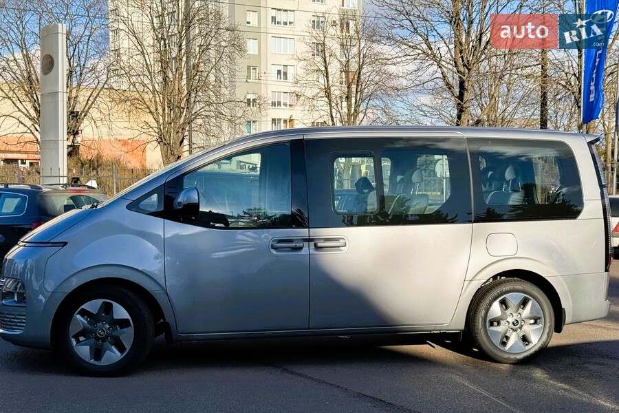 Hyundai Staria - фото 5