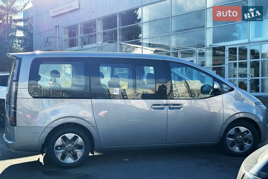 Hyundai Staria - фото 10