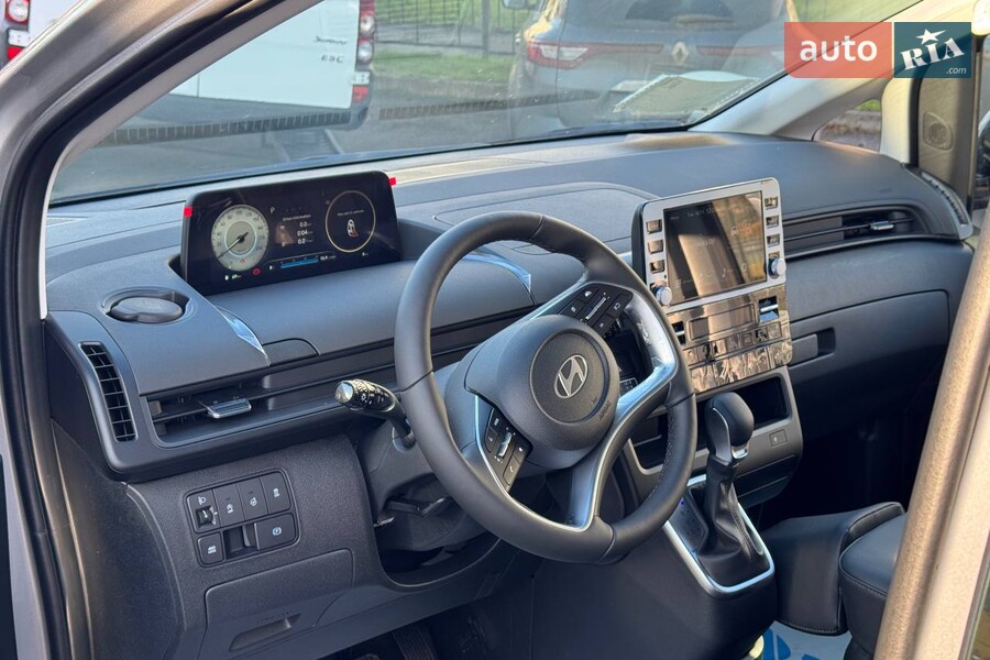 Hyundai Staria - фото 14