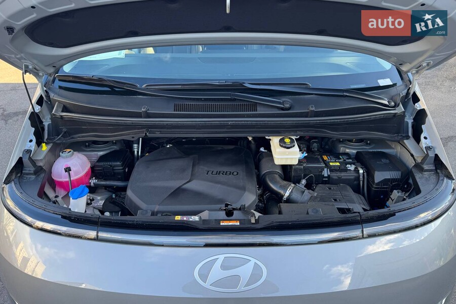 Hyundai Staria - фото 24