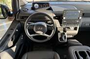 Hyundai Staria Business+