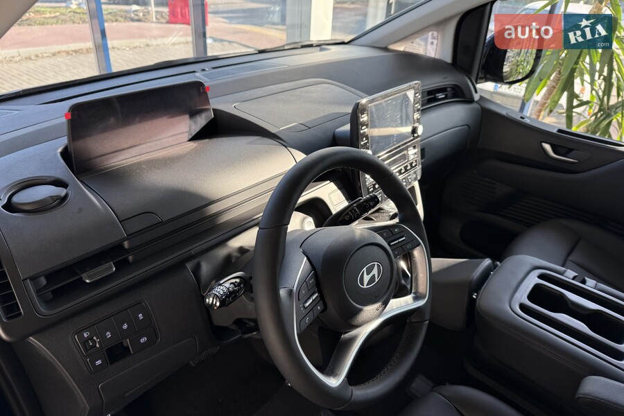 Hyundai Staria - фото 16