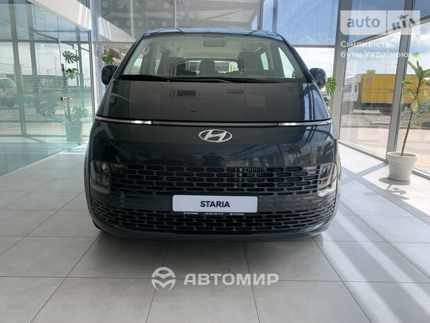 Hyundai Staria 2025