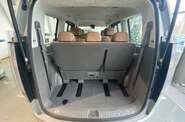 Hyundai Staria Top