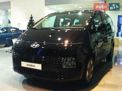 Hyundai Staria 2025 Business+