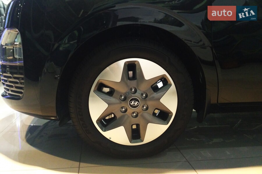 Hyundai Staria - фото 6