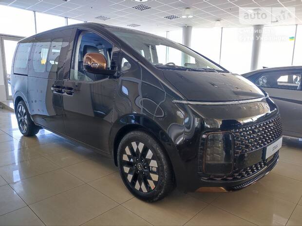 Минивэн Hyundai Staria 2025 в Ровно
