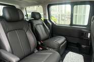 Hyundai Staria Top