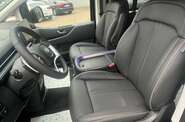 Hyundai Staria Top