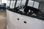 Hyundai Staria Top