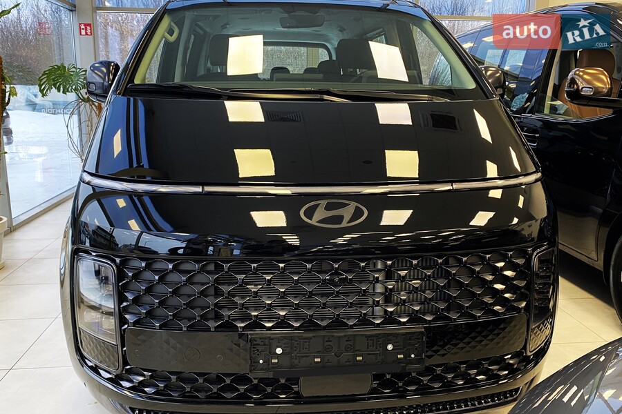 Hyundai Staria - фото 2