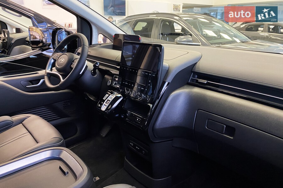 Hyundai Staria - фото 15