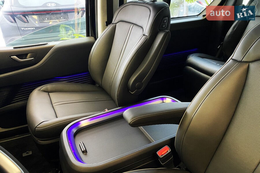 Hyundai Staria - фото 17