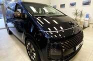 Hyundai Staria - фото 1