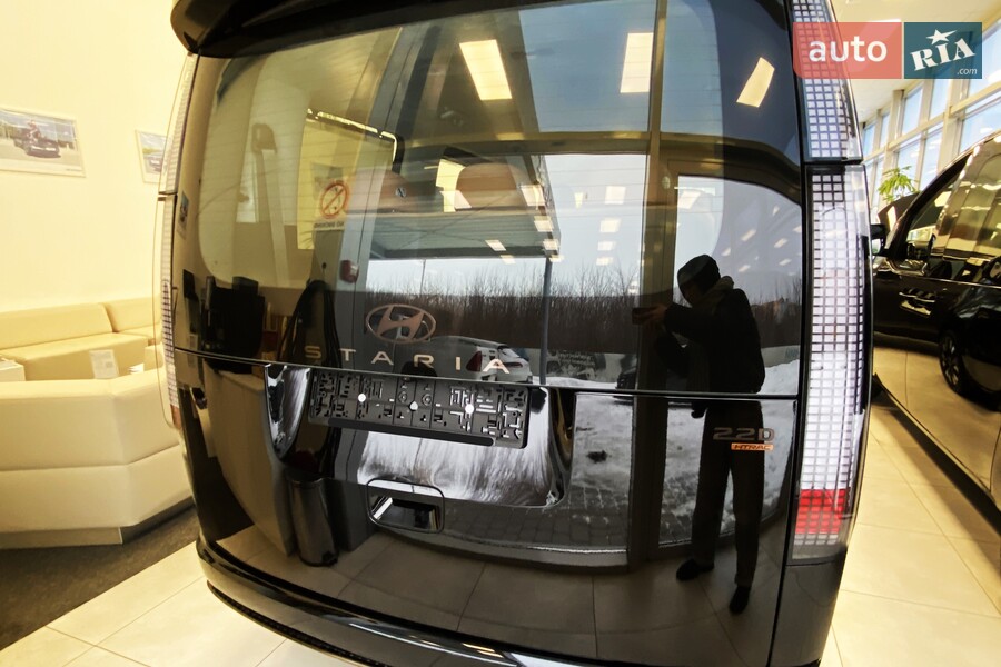 Hyundai Staria - фото 6
