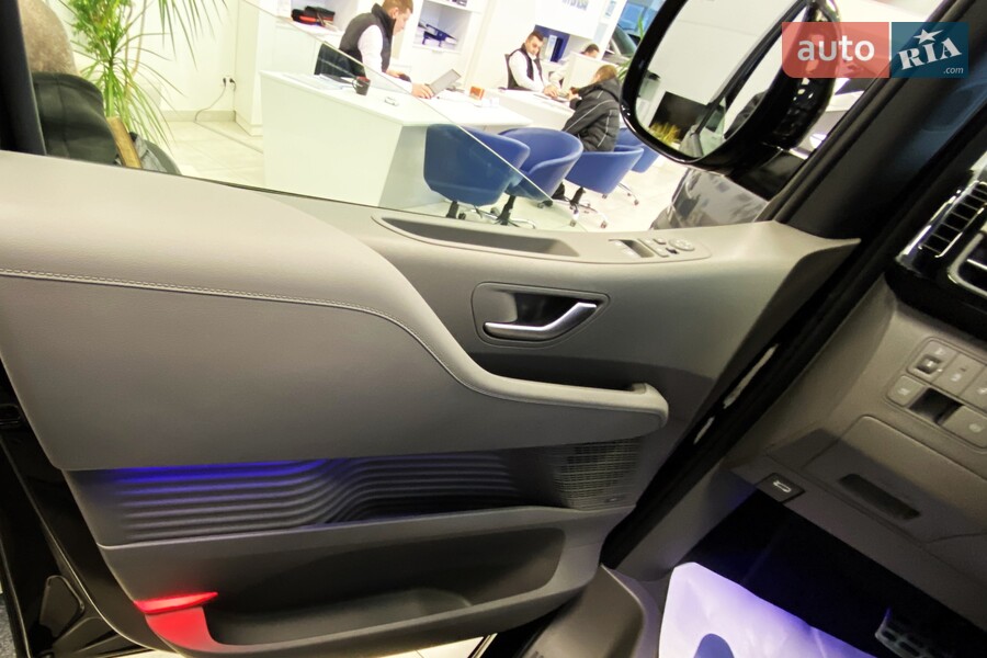 Hyundai Staria - фото 12