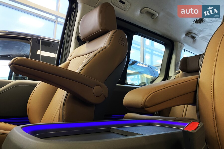 Hyundai Staria - фото 18