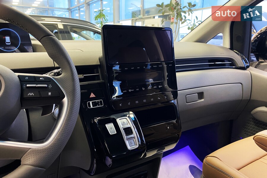 Hyundai Staria - фото 17