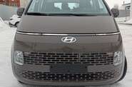 Hyundai Staria Business+