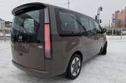 Hyundai Staria Business+