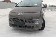 Hyundai Staria Business+