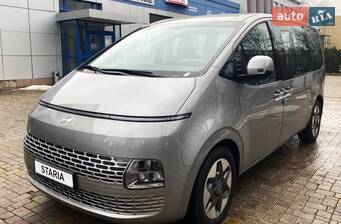 Hyundai Staria 2.2 CRDi VGT AT (177 к.с.) 4WD Business+