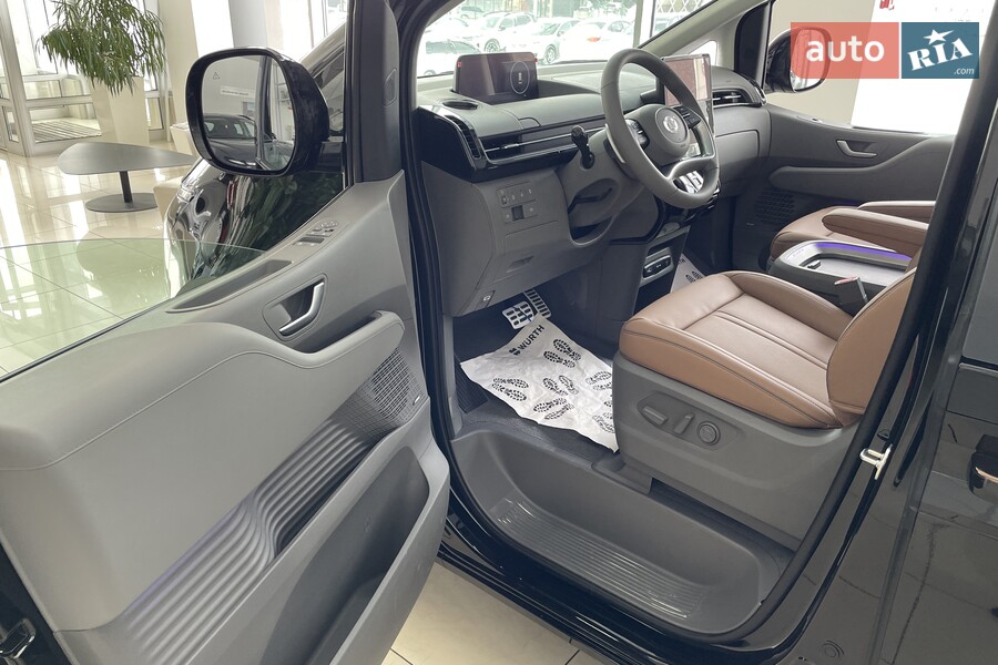 Hyundai Staria - фото 11