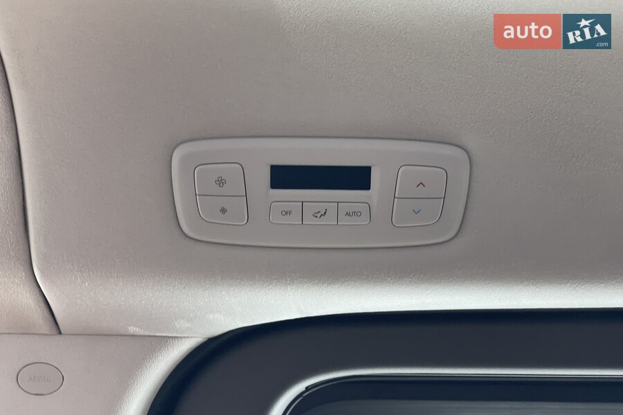 Hyundai Staria - фото 16