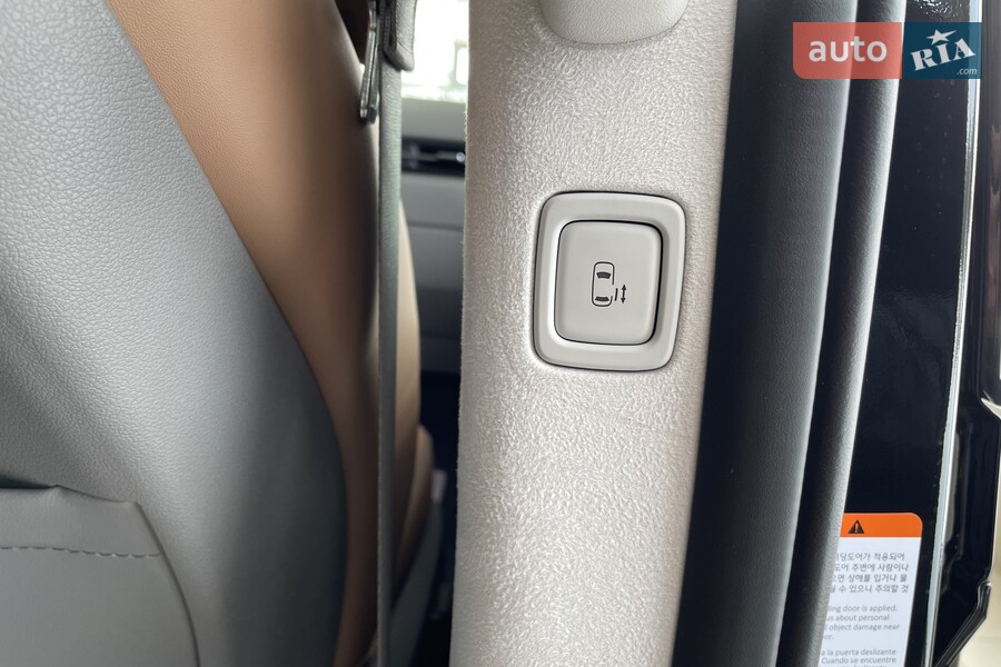 Hyundai Staria - фото 21