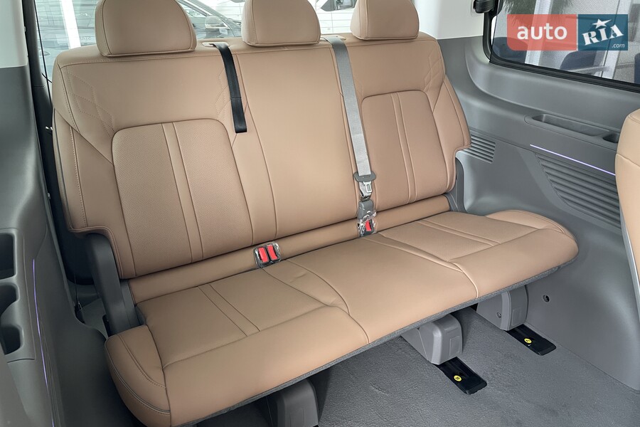Hyundai Staria - фото 24