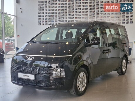 Hyundai Staria 2025