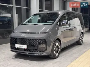 Hyundai Staria