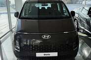 Hyundai Staria Business+