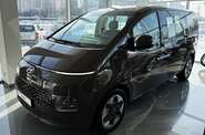 Hyundai Staria Business+