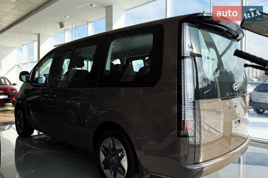 Hyundai Staria - фото 6