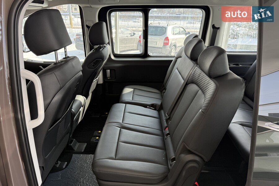 Hyundai Staria - фото 13