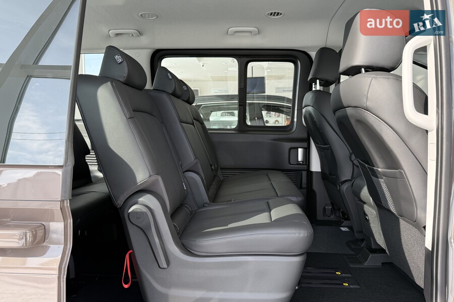 Hyundai Staria - фото 17