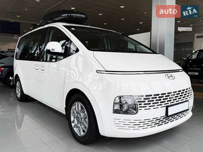 Hyundai Staria 2025 Business