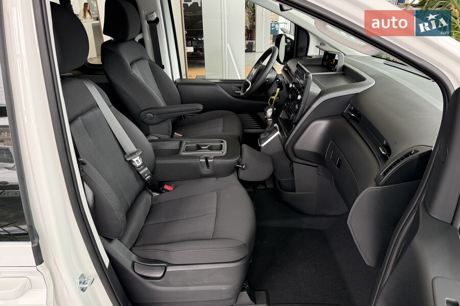 Hyundai Staria - фото 24